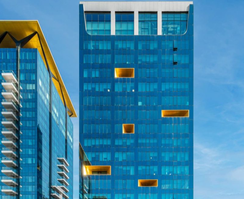 One Tower, clădirea de birouri a One United Properties, căutată pentru 114 milioane de euro One United Properties, companie listată la Bursa de Valori București (BVB: ONE), încă negociază vânzarea clădirii de birouri One Tower, scoasă la vânzare pentru 114 milioane de euro