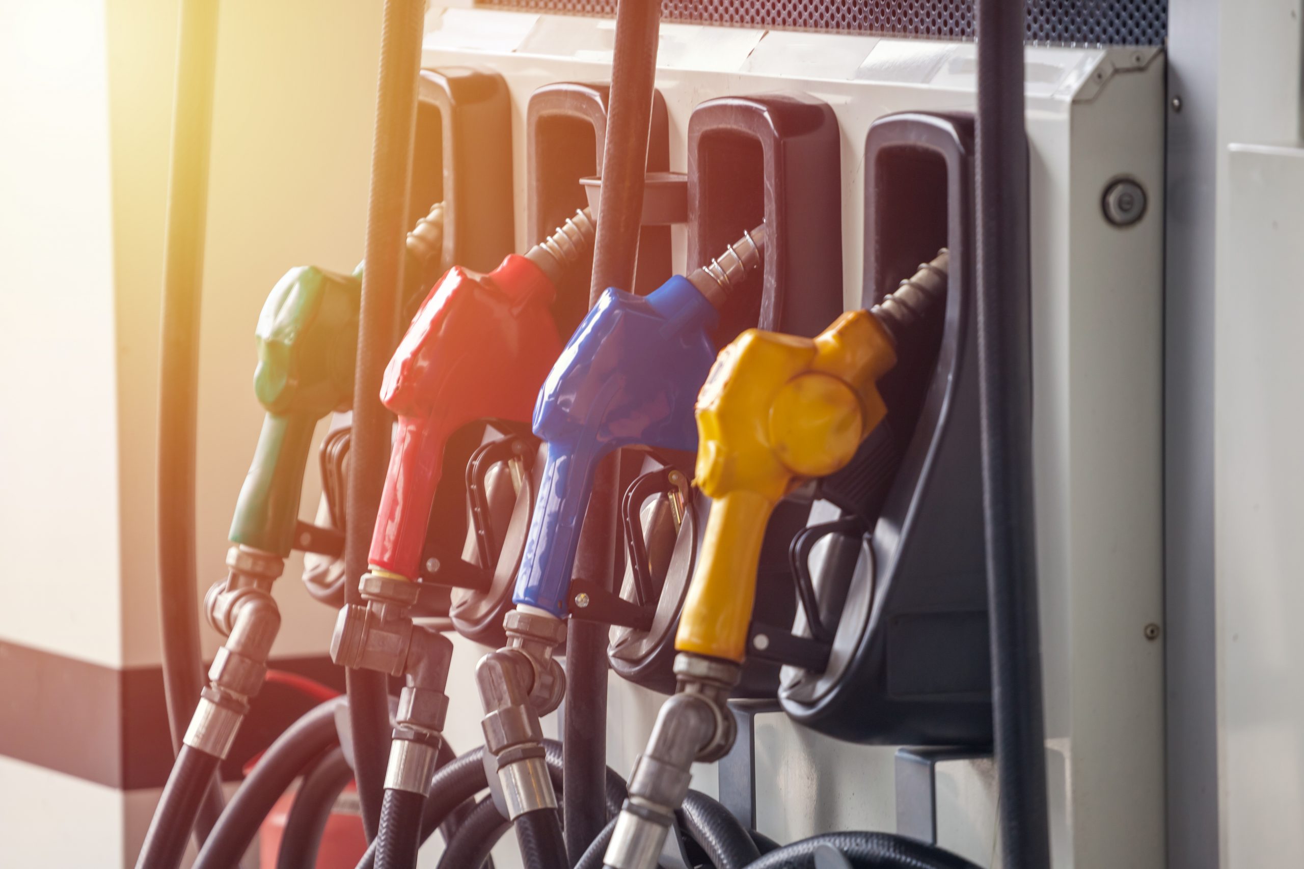 Motorina se apropie de 9 lei pe litru: Transportatorii cer măsuri urgente Prețul motorinei în România se apropie de pragul de 9 lei pe litru, pe fondul creșterii cotațiilor petrolului la nivel global, alimentată de conflictul din Orientul Mijlociu