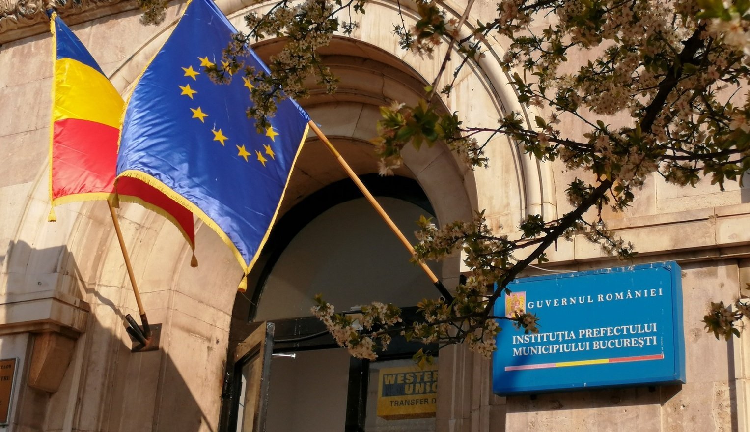 Restructurarea prefecturilor: Ministerul de Interne dă startul reformei în administrație Ministerul Afacerilor Interne (MAI) a anunțat oficial începerea procesului de restructurare a prefecturilor din România, ca parte a amplei reforme în administrația publică
