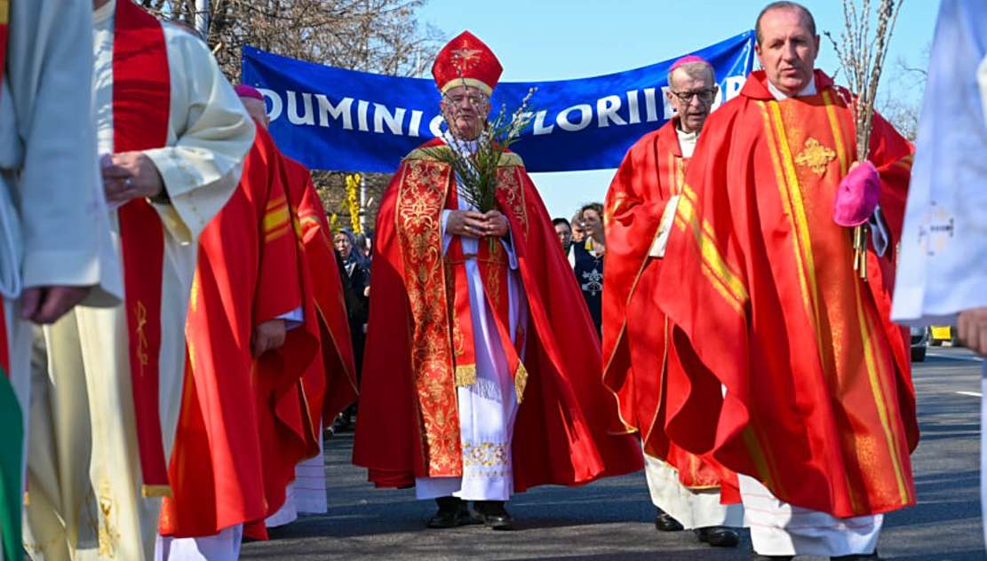 Procesiunea de Florii adună credincioșii catolici în centrul Bucureștiului Bucureștenii sunt invitați duminică, în centrul Capitalei, la tradiționala Procesiune de Florii, organizată de Arhiepiscopia Romano-Catolică de București