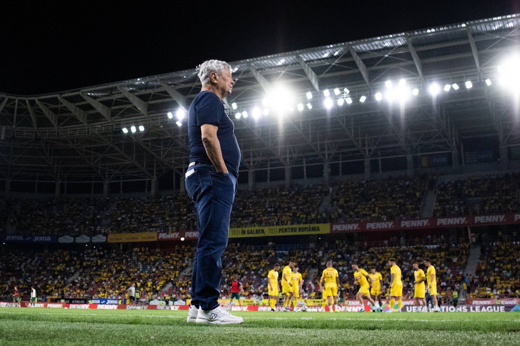 A murit Mircea Lucescu, un nume uriaș în fotbalul mondial, recunoscut pentru inovațiile sale tactice și descoperirea de talente