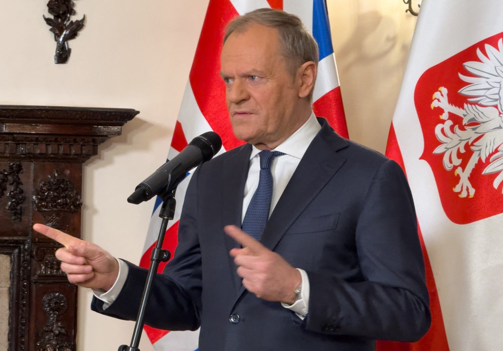 Avertisment de escaladare în Orientul Mijlociu, lansat de premierul polonez Premierul Poloniei, Donald Tusk, a tras un semnal de alarmă cu privire la posibilitatea unei escaladări a conflictului din Orientul Mijlociu în zilele următoare