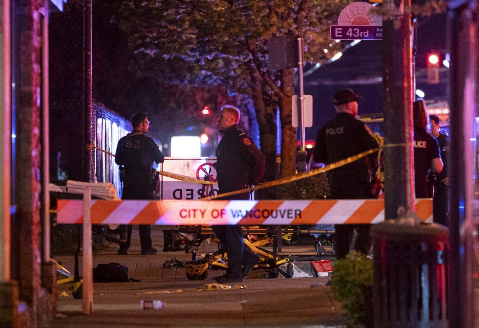 Focuri de armă la Consulatul SUA din Toronto: Poliția investighează incidentul Un incident armat a avut loc marți la Consulatul Statelor Unite ale Americii din Toronto, Canada, au anunțat autoritățile locale