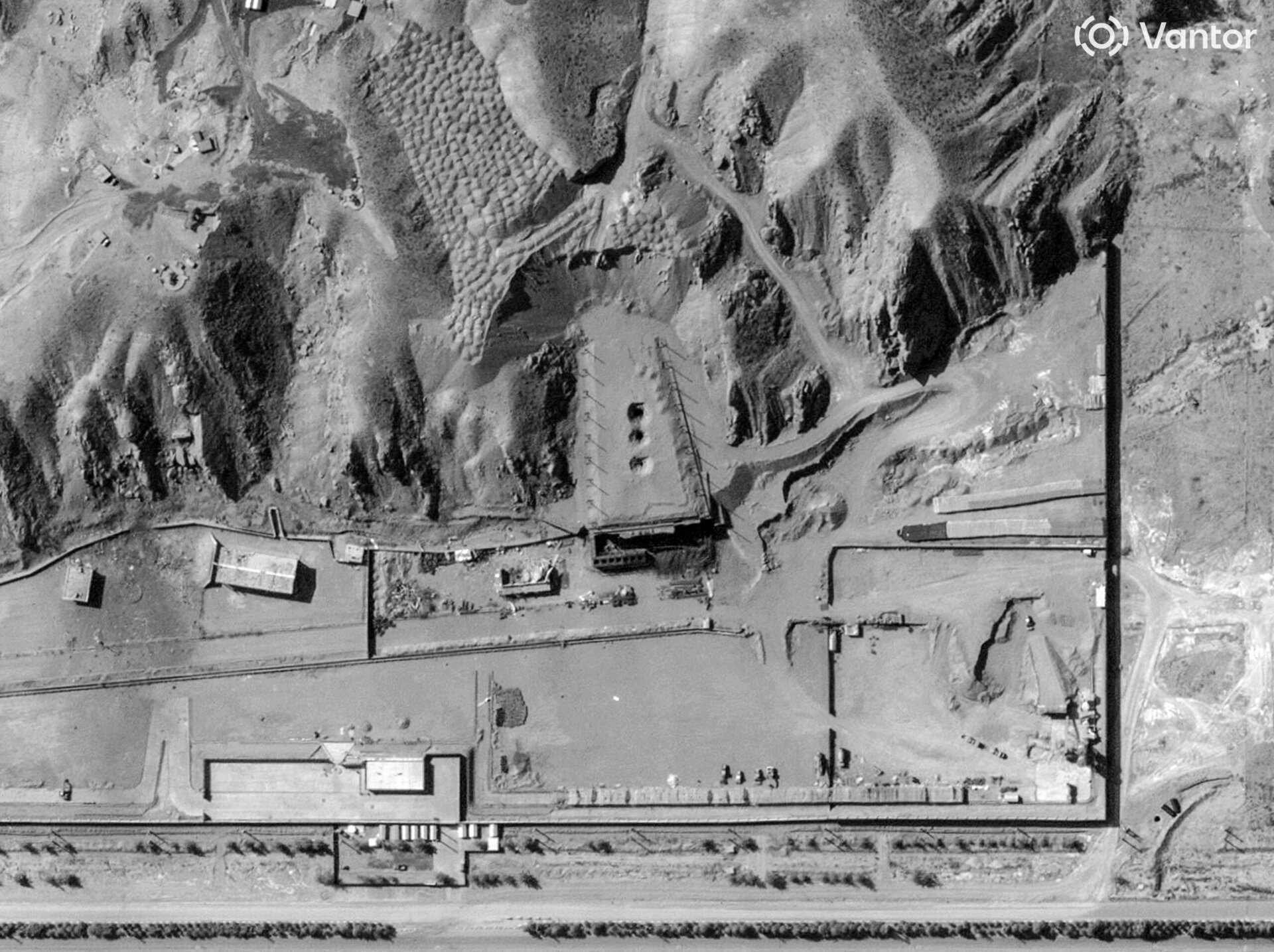 Israel: Atac asupra unui sit iranian de armament nuclear