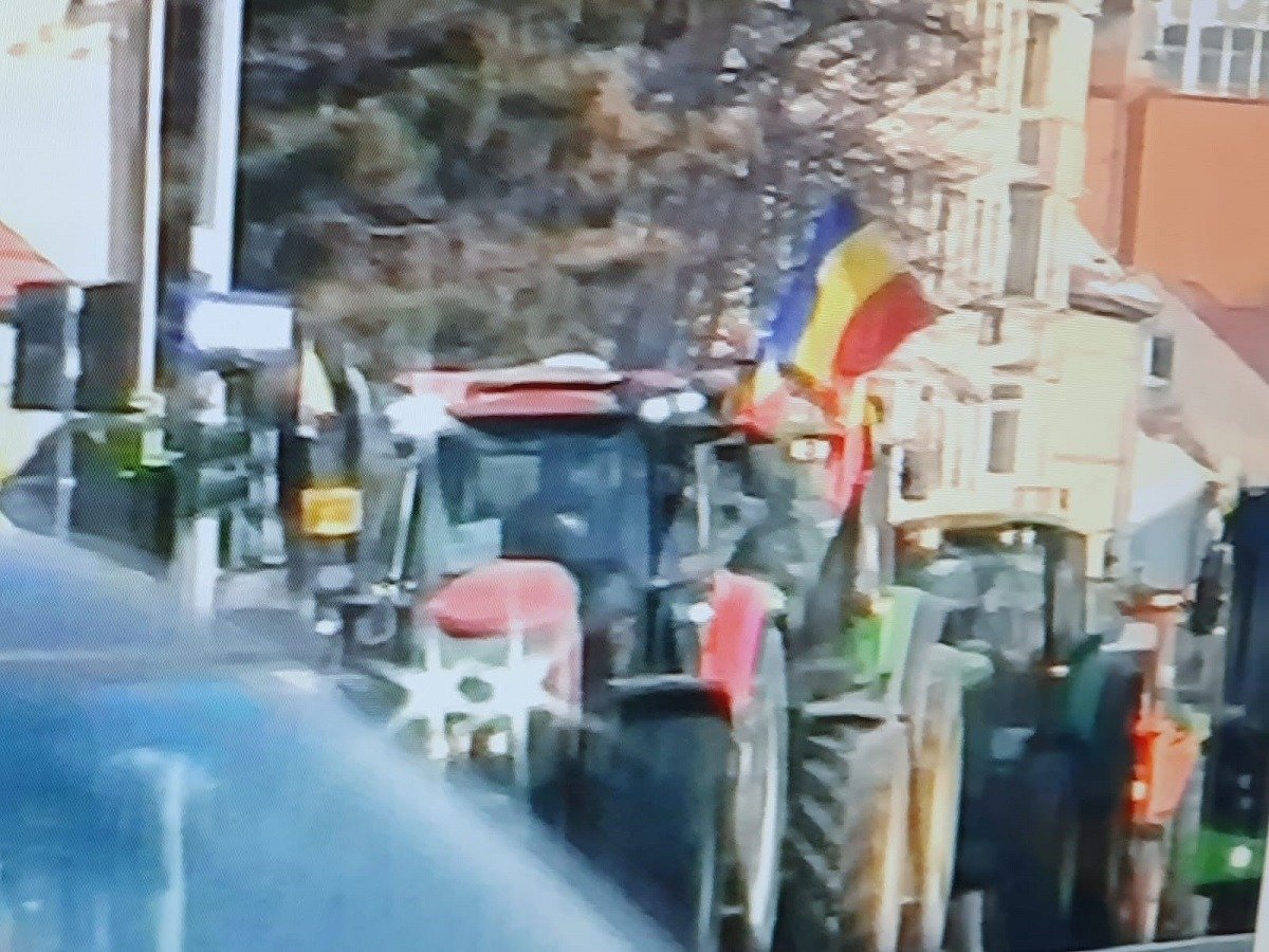 Fermierii cer măsuri urgente pentru a face față crizei provocate de conflictul din Golf Alianța pentru Agricultură și Cooperare (AAC) solicită Guvernului României măsuri urgente pentru a proteja fermierii, afectați de creșterea prețurilor la combustibili, pe fondul tensiunilor geopolitice din Orientul Mijlociu