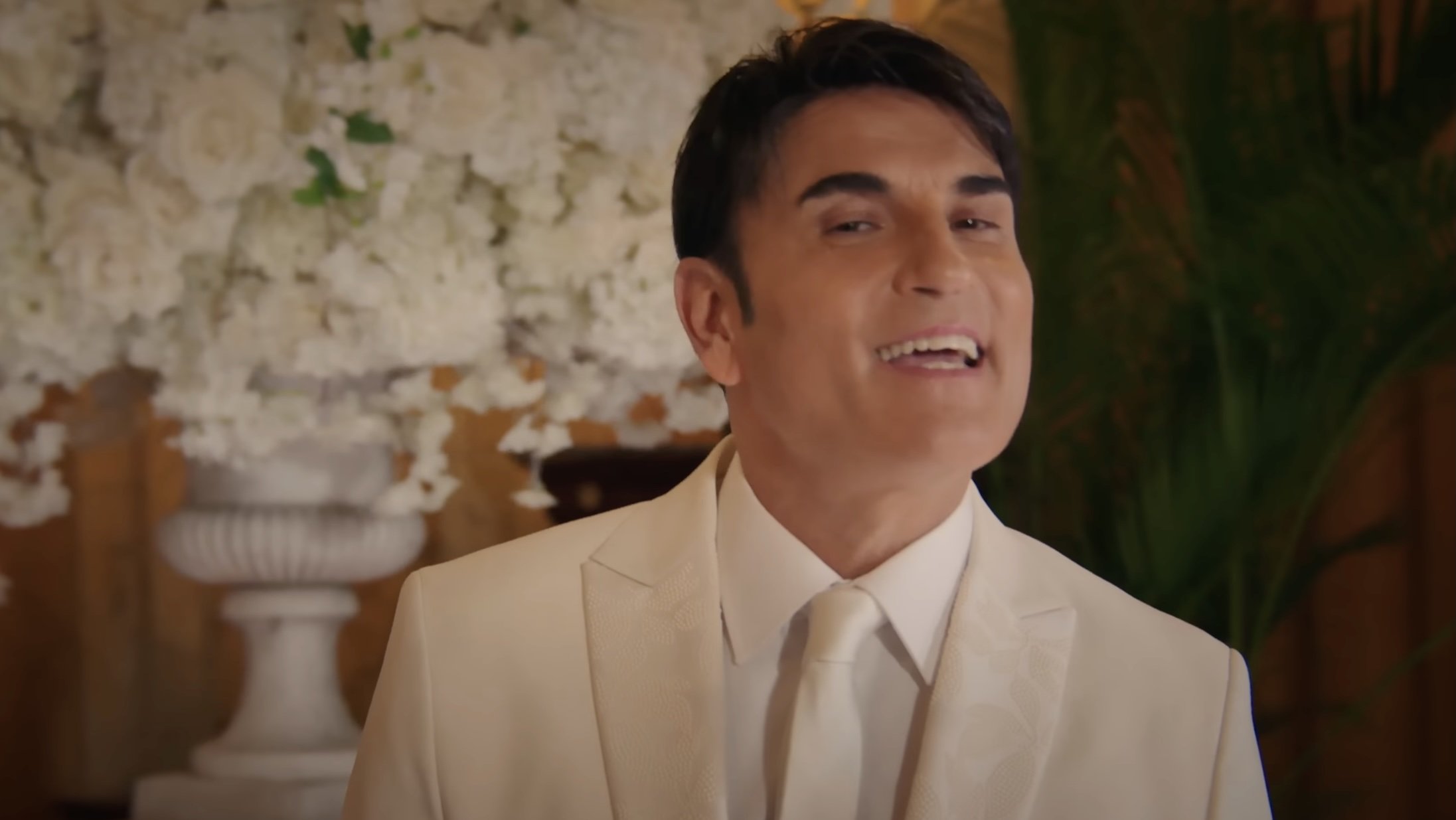 Sal da Vinci, napolitanul de 50 de ani, câștigă festivalul Sanremo 2026