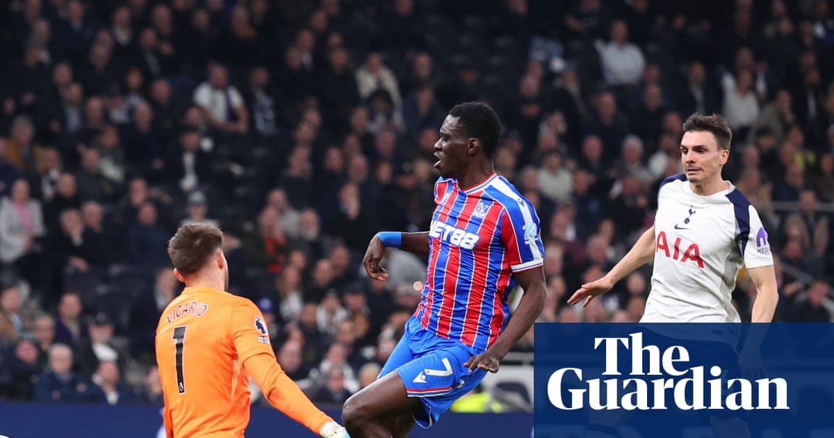 Tottenham, în derivă: Retrogradarea, un coșmar tot mai real Londra, 6 martie 2026 – Tottenham Hotspur, echipa cu unul dintre cele mai scumpe stadioane din lume, se zbate într-o criză profundă, retrogradarea devenind un scenariu din ce în ce mai plauzibil
