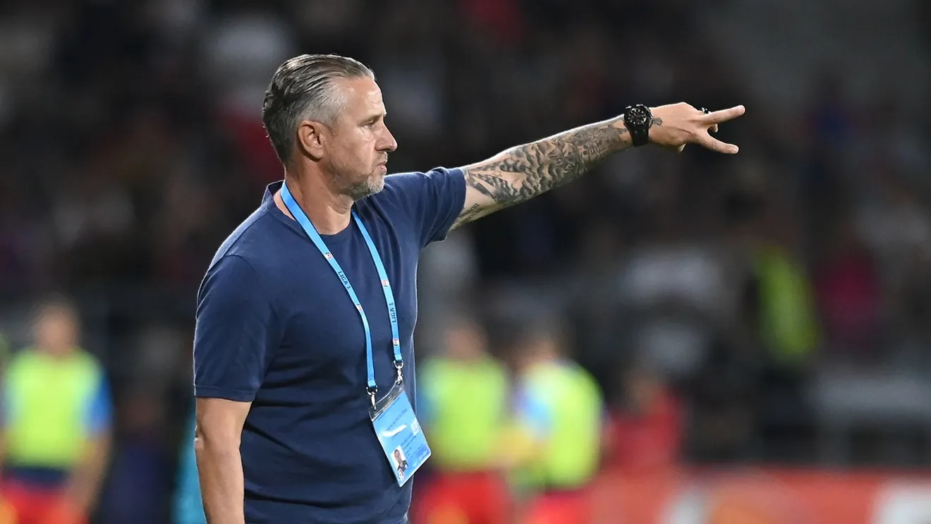 Reghecampf, atacat în Rwanda după victoria cu 5-0