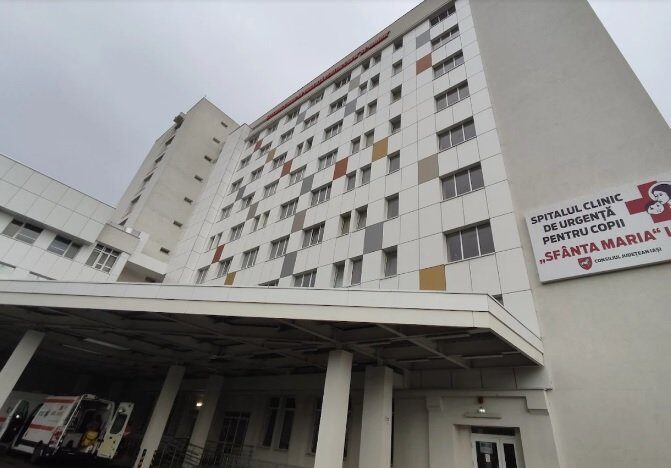 Deces la Iași: Un copil de 1 an a murit la spital după o vizită medicală