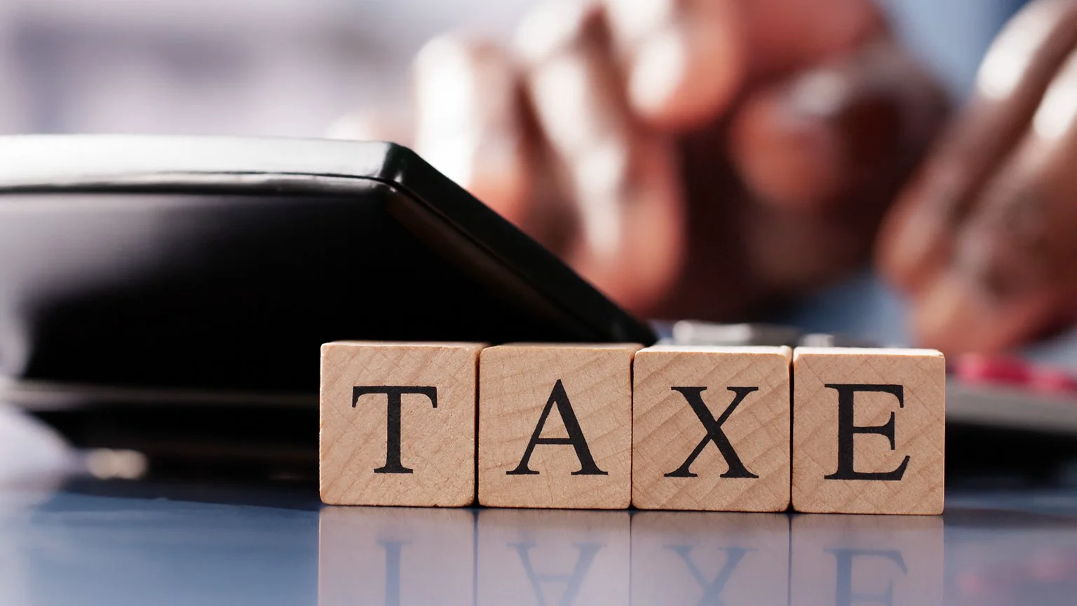 Ultima zi pentru bonificațiile la plata impozitelor locale în Constanța: 31 martie 2026 Cristina Aldea, director executiv în cadrul Serviciului Public de Impozite și Taxe (SPIT) Constanța, a anunțat că data de 31 martie 2026 este termenul limită pentru contribuabilii care doresc să beneficieze de bonificațiile acordate pentru plata integrală a impozitelor locale