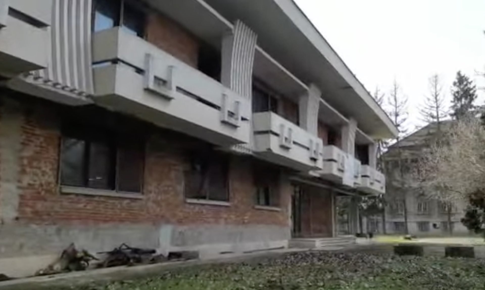 Consiliul Județean Timiș va respinge miercuri plângerea prealabilă formulată de societatea Inter Center Service S.A., ce vizează expropriere fostei vile de protocol a lui Nicolae Ceaușescu, situată în apropierea Catedralei Mitropolitane din Timișoara