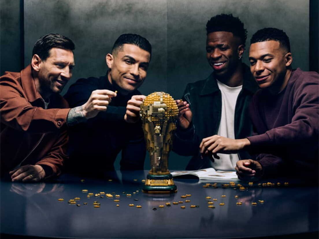 LEGO unește fotbalul cu blocuri: Messi, Ronaldo, Mbappé și Vinícius Júnior, vedete într-o campanie spectaculoasă Brandul LEGO a lansat o campanie publicitară inedită, având ca vedete cele mai mari nume din fotbalul mondial