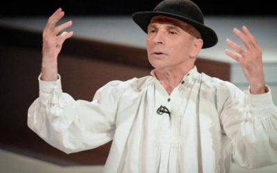 Preoții la altar, artiștii pe scenă: Cum scapi de bârfe prin rugăciune