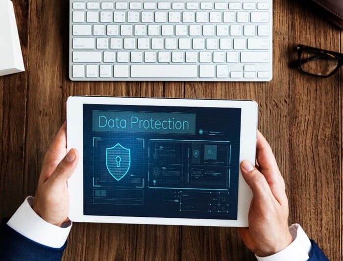 Giganții tech, acuzați că încalcă intimitatea: Datele, „vânate” fără scrupule