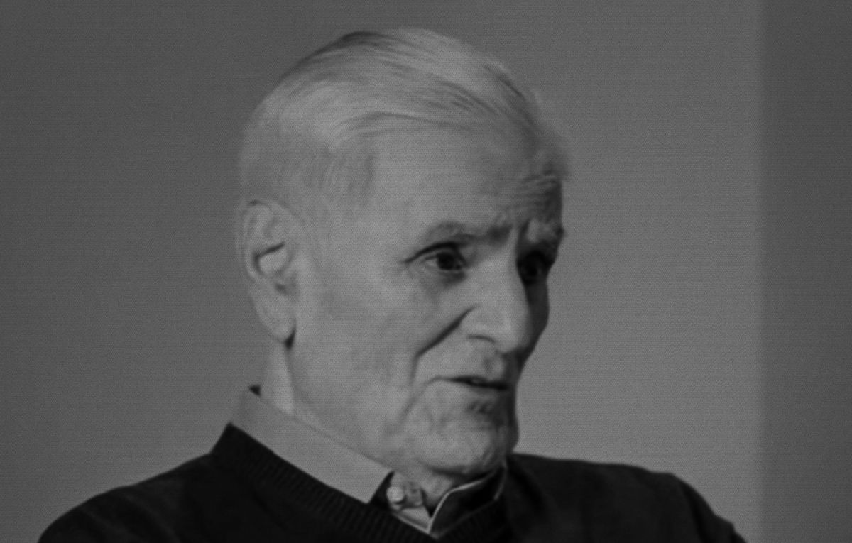 Liviu Maior, fost conducător al „U” Cluj și ministru al Educației, a murit la 85 de ani Profesorul Liviu Maior, o personalitate marcantă a scenei sportive și politice românești, a decedat vineri, 5 aprilie 2026, la vârsta de 85 de ani