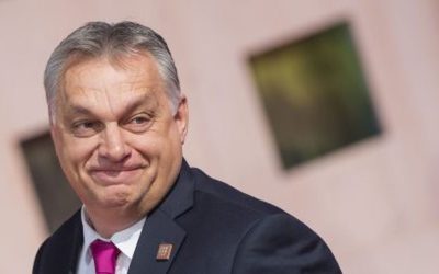 O rețea de conturi false îl susține pe VIKTOR ORBAN în alegeri