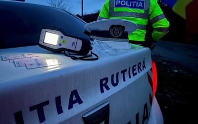 Accident GRAV în Bistrița-Năsăud: Șofer MORT după ce s-a izbit de un autobuz, doi la spital