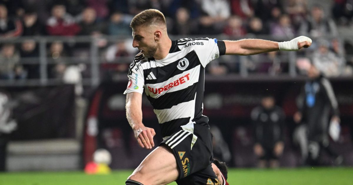 Fost campion, uimit de golgheterul surpriză: „Înainte călca pe minge!”