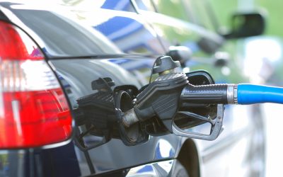 Carburanții, pe val: Scumpiri noi la orizont, avertizează experții după ieftinirea iluzorie