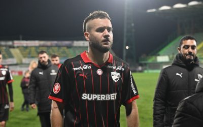 Pușcaș, aproape de Dinamo: Atacantul e gata să semneze după două luni