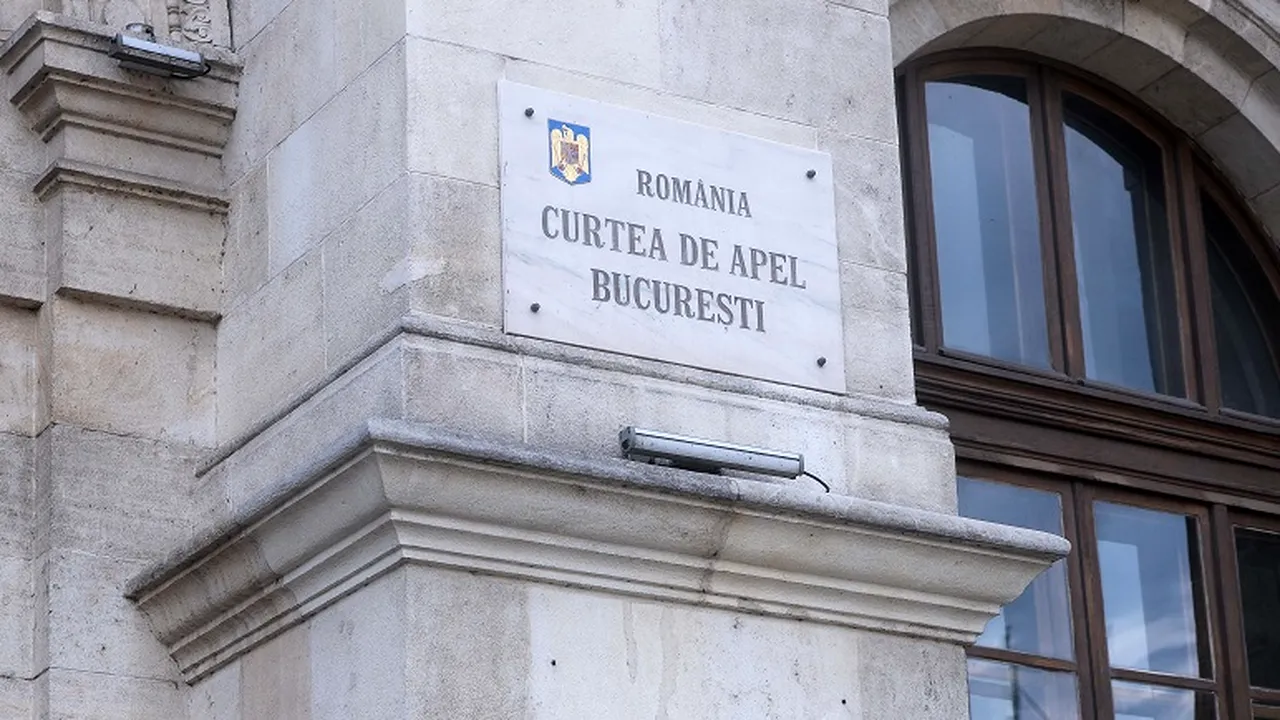 O decizie a Curții de Apel suspendă executarea deciziei CNA de retragere a licenței Realitatea Plus Curtea de Apel a decis suspendarea executării deciziei Consiliului Național al Audiovizualului (CNA) de retragere a licenței audiovizuale a postului Realitatea Plus