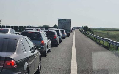 Blocaje MAJORE pe A1, A2, A3, A7 și DN-uri din România: Trafic infernal