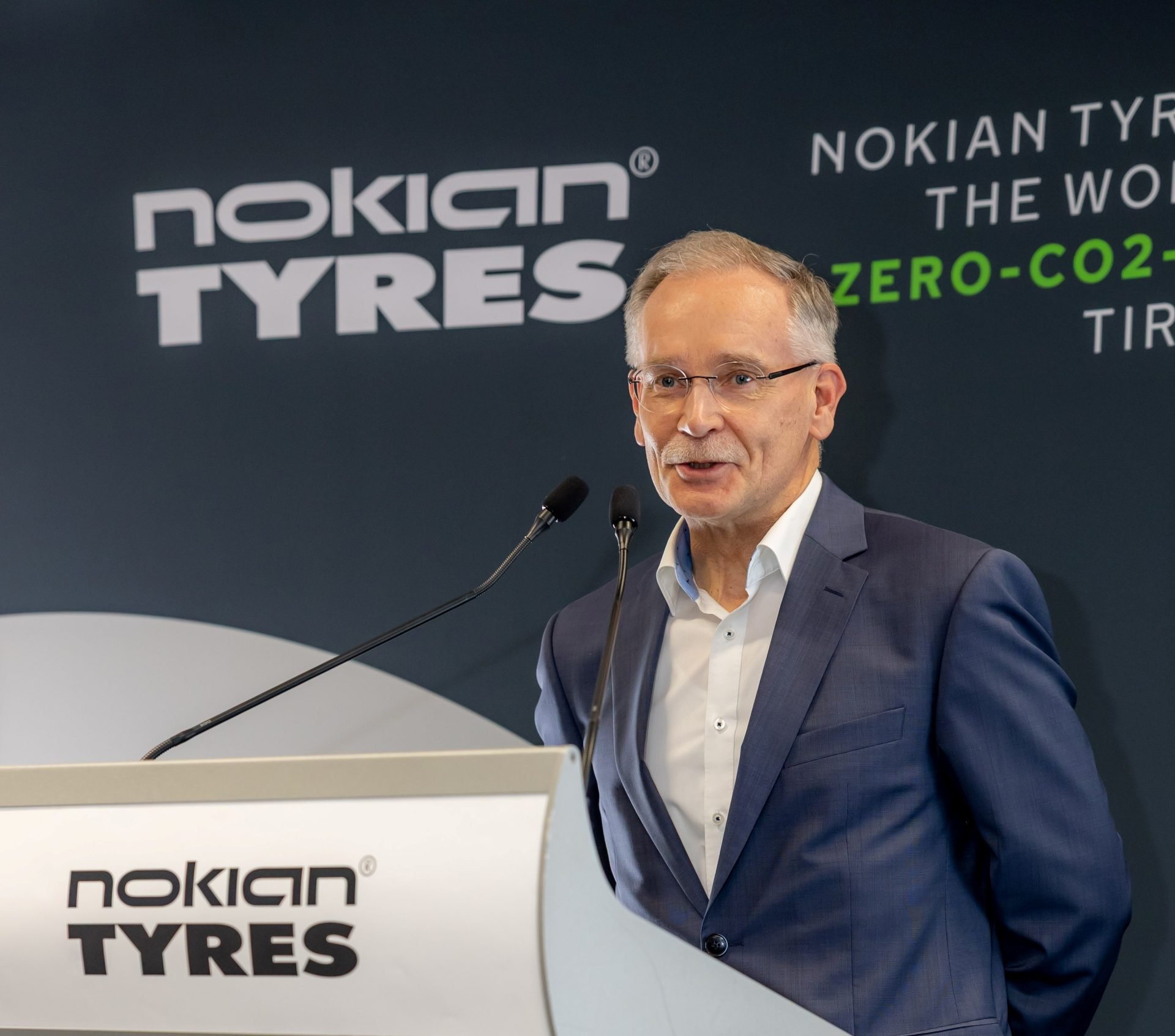 Finlanda exportă un director de calibru pentru