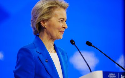 Aplicație UE pentru protecția minorilor: Ursula von der Leyen anunță verificarea vârstei online