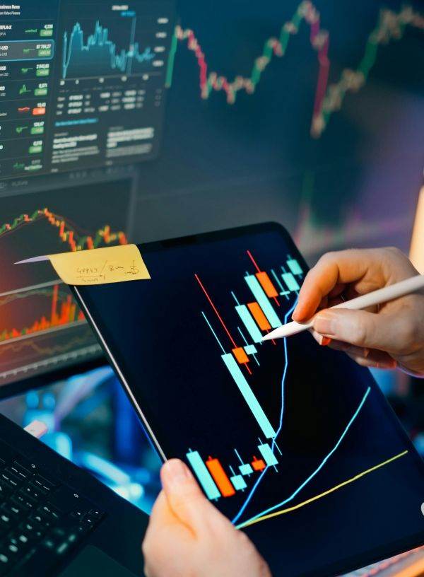 Primul IPO pe blockchain din Europa, listat la bursa franceză Lise Lightning Compania aerospațială ST Group va fi prima companie din Europa care va lansa o ofertă publică inițială (IPO) complet onchain, pe platforma blockchain Lise Lightning din Franța