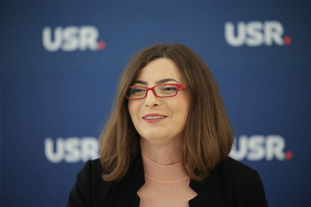 Începând cu 6 aprilie, Prefectura Botoșani va implementa un sistem de transmitere electronică a actelor aferente controlului de legalitate, o măsură menită să reducă consumul de hârtie și să simplifice birocrația