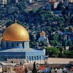 Sfânta Lumină de la Ierusalim, adusă în România cu o cursă specială în 2026