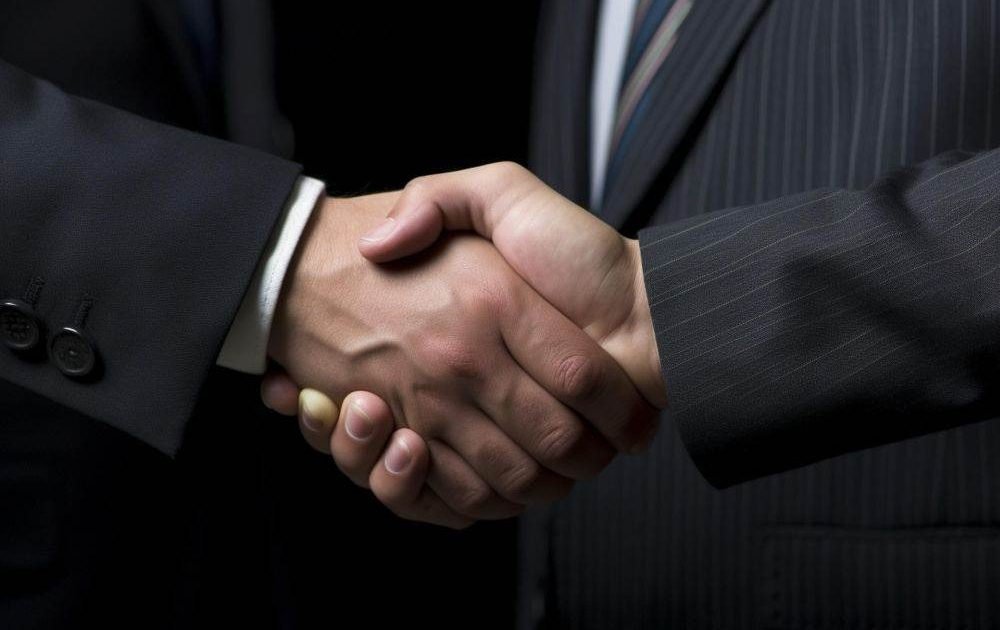 Starmer și Macron, alianță pentru libera navigare în Strâmtoarea Ormuz