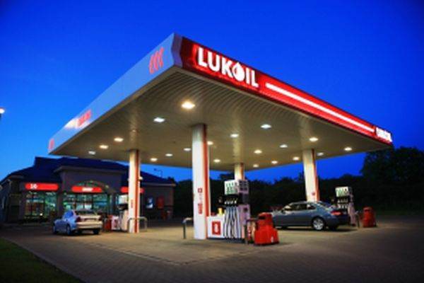 SUA relaxează vânzarea benzinăriilor Lukoil. Termen lung, până în 2026