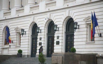 Dobânzile overnight în scădere: 5,70% pe piața monetară, anunță surse