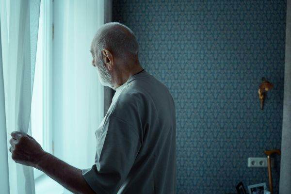 Medicamentele în Alzheimer: Beneficii limitate, arată un studiu recent