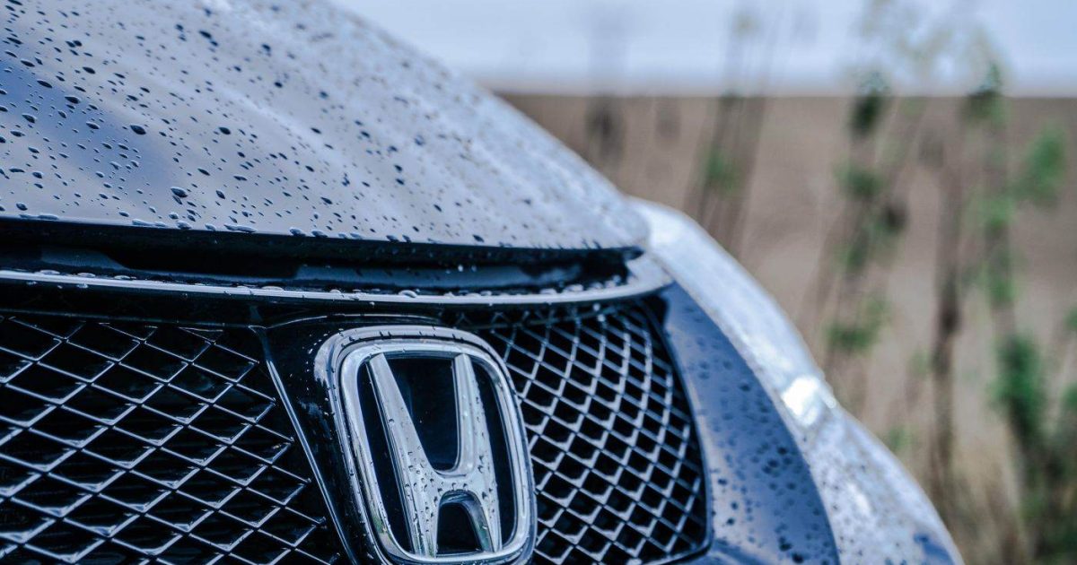 Honda renunță la motoarele pe benzină în China din 2026