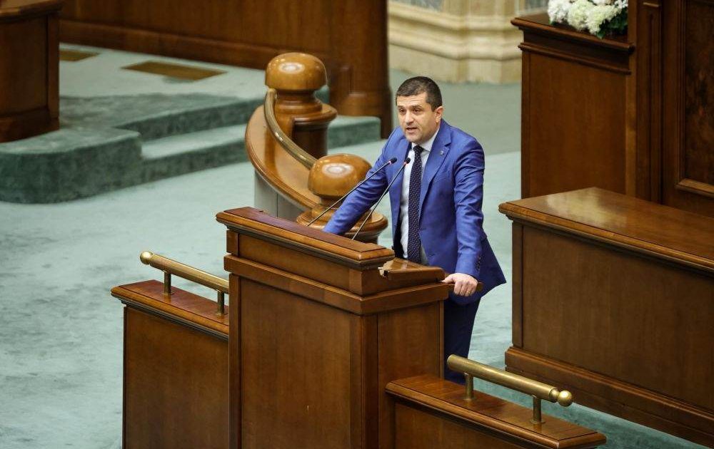 Miruță (USR) dă de gândit: Alegeri anticipate, pe fondul crizei din coaliție