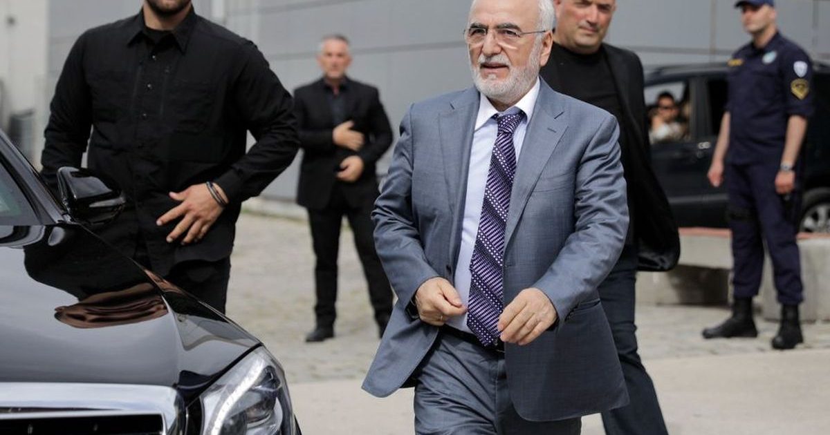 Savvidis investește 8 milioane € în dorințele lui Răzvan Lucescu