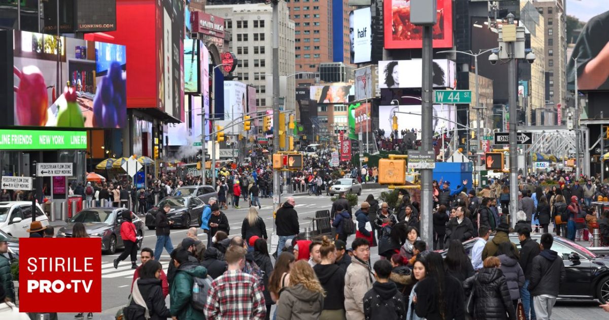 Trump promite taxe mai mici, dar americanii se simt tot furați