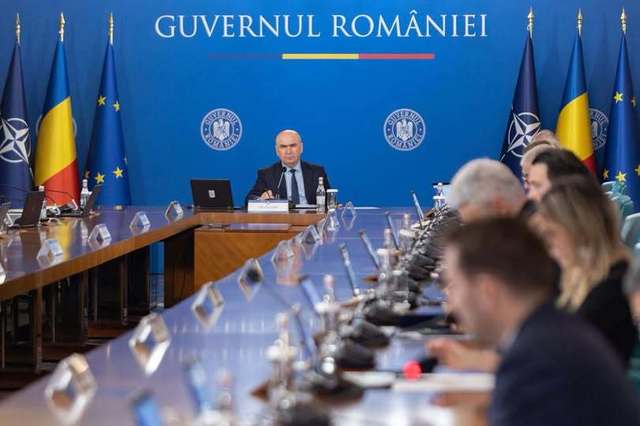 Bolojan negociază cu UDMR și minorități pentru a menține Guvernul la putere