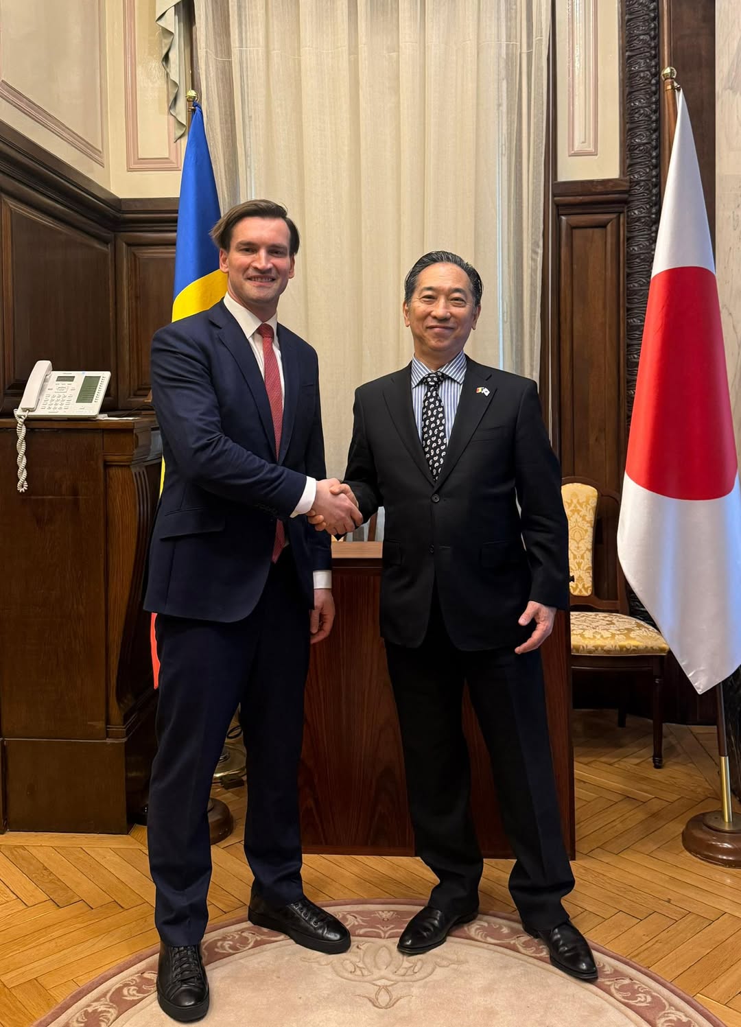 Andrei Baciu, deputat PNL, a discutat cu ambasadorul Japoniei despre viitorul inteligenței artificiale București, România – Deputatul PNL Andrei Baciu a avut o întrevedere cu Excelența Sa Katae Takashi, ambasadorul Japoniei la București, unde au discutat despre inteligența artificială (IA) și implicațiile sale pentru viitor