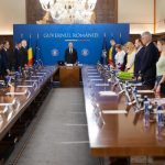 Mărturii emoționante la Guvern: Mircea Lucescu, omagiat în debutul ședinței