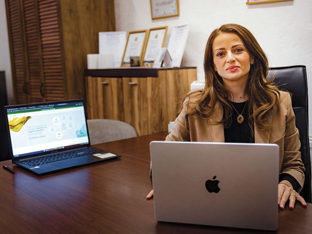 Românii cu detergentul-minune, gata să cucerească Europa, după profituri de milioane