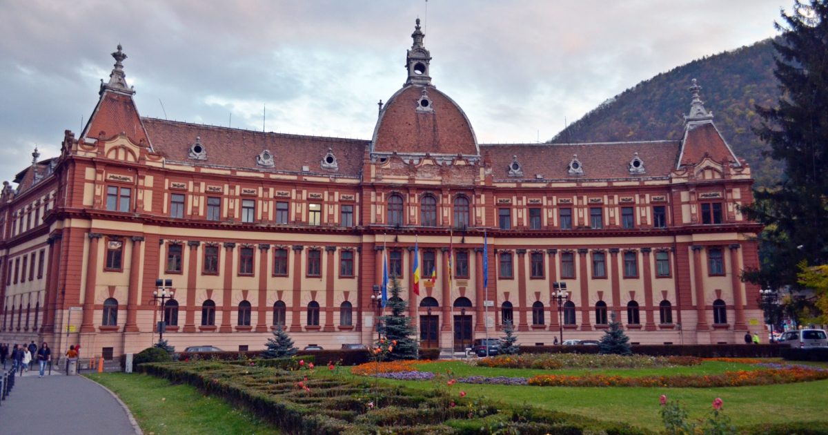 Clădirea-simbol: Palatul Administrativ intră în reabilitare cu fonduri de la Ministerul Dezvoltării