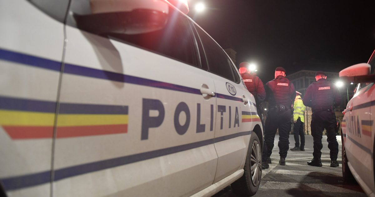 Tineri, prinși într-un carusel-coșmar: Pompierii au intervenit în România