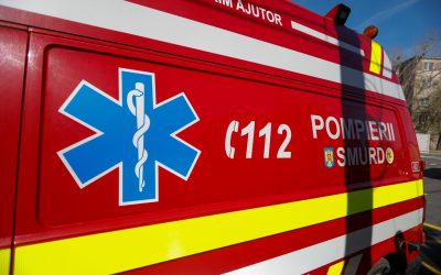 Bărbat, rănit GRAV în Alba după ce deltaplanul s-a AGĂȚAT de un copac