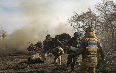 Ruşi eliberați pe front: Au apărut cu steaguri albe şi haine civile