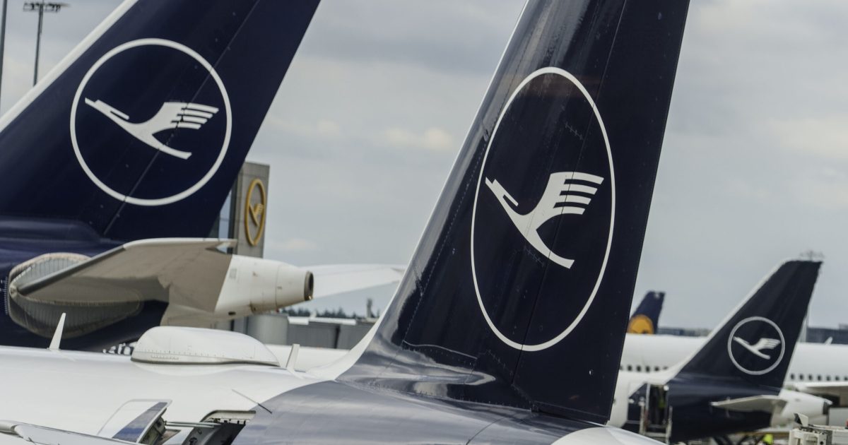 O grevă a personalului companiei Lufthansa afectează serios traficul aerian dintre România și Germania, vineri, cu peste 20 de zboruri anulate