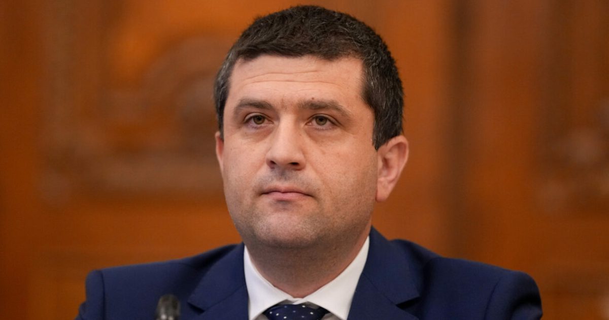 Autostrăzile A7 și A8: Cinci loturi riscă să piardă finanțarea europeană!