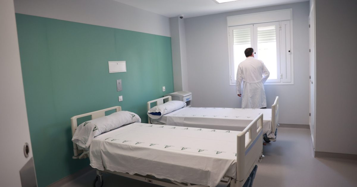 O „doula a morții” devine o realitate: Ce face și de ce e importantă